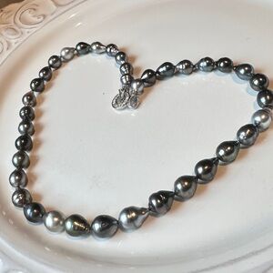 Genuine Tahitian Pearl Green and Grey tone Necklace 8-11mm